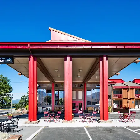 Red Lion Inn & Suites Missoula Exterior photo
